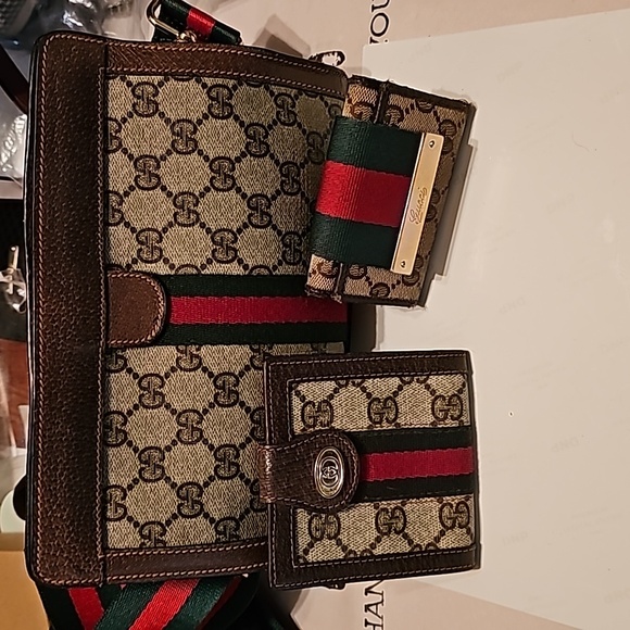 Gucci Handbags - GUCCI 3  PIECE BUNDLE.